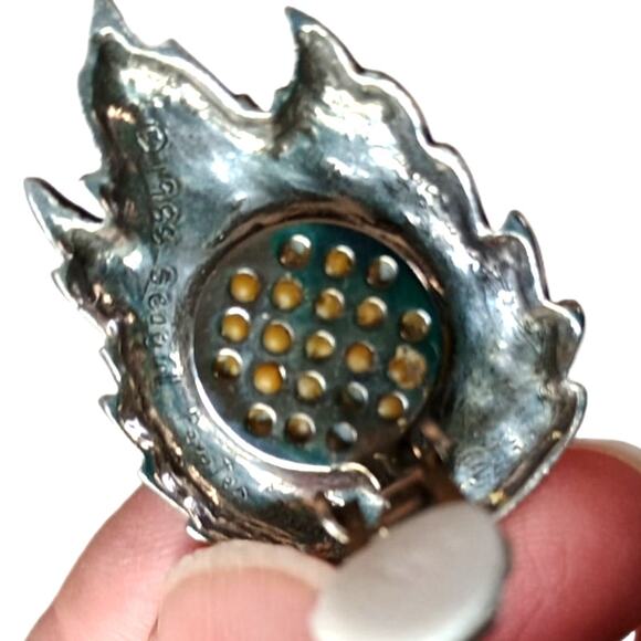 Vintage Seagull Pewter Leaf Earrings 1988 Signed Pearl Drop Dangle - Picture 7 of 7